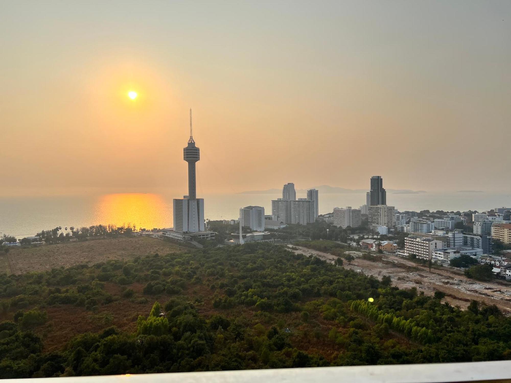 Grande Cariibbean Pattaya By Thita Exterior foto